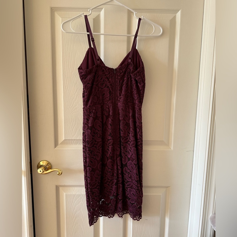 Burgundy dress with lace, XS